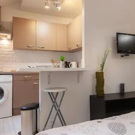 Le - Hyper Centre De - Proche Insead Fontainebleau